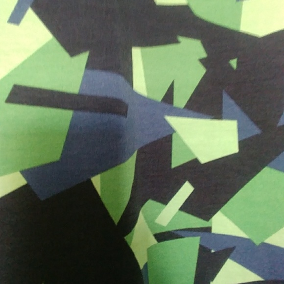 Lularoe Irma - Picture 2 of 2